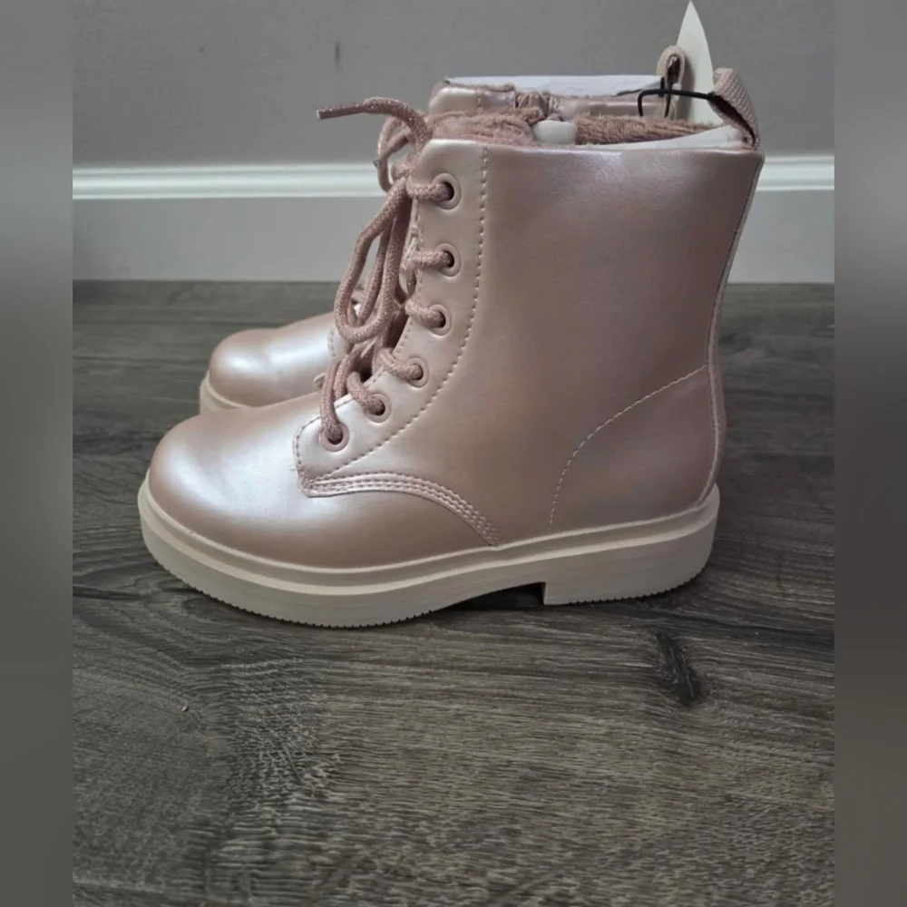 H&M Girls Pink Lace-Up Boots Size 1 NWT